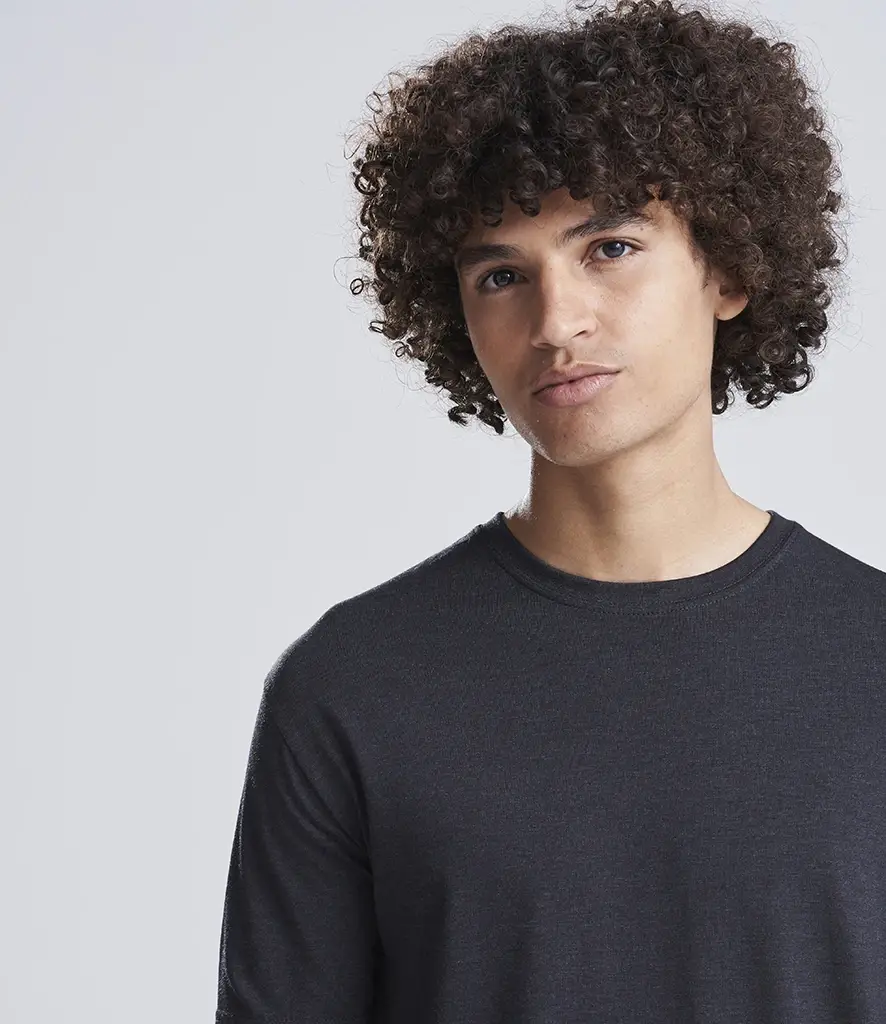 AWDis Just T's Triblend T – Heather Black – JT001 Heather Black Model