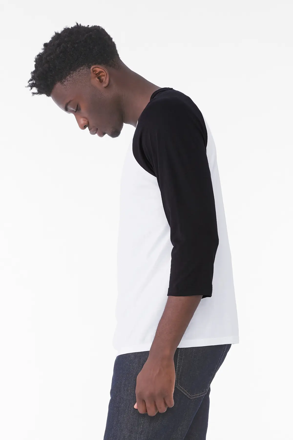 Bella+Canvas Unisex triblend ¾ sleeve baseball t-shirt – White/Black – Original on-model photograph 04