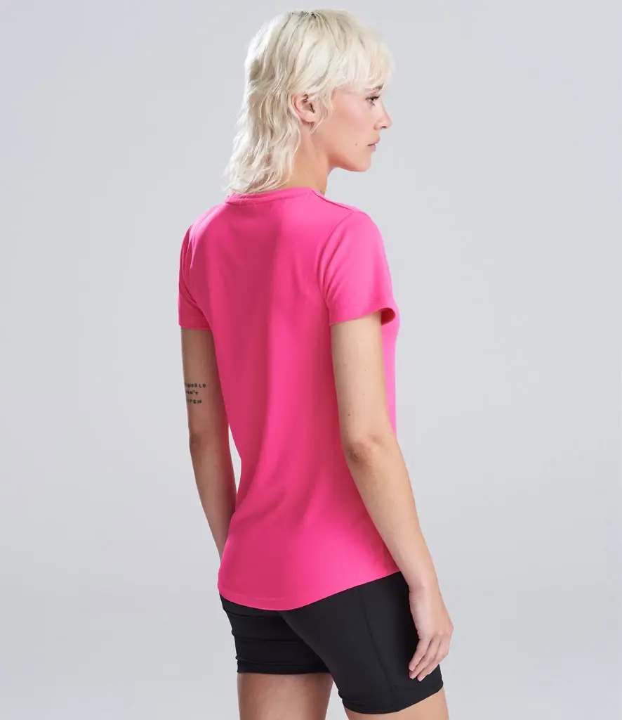 AWDis Just Cool Women's cool T – Hyper Pink – JC005 Hyper Pink Model