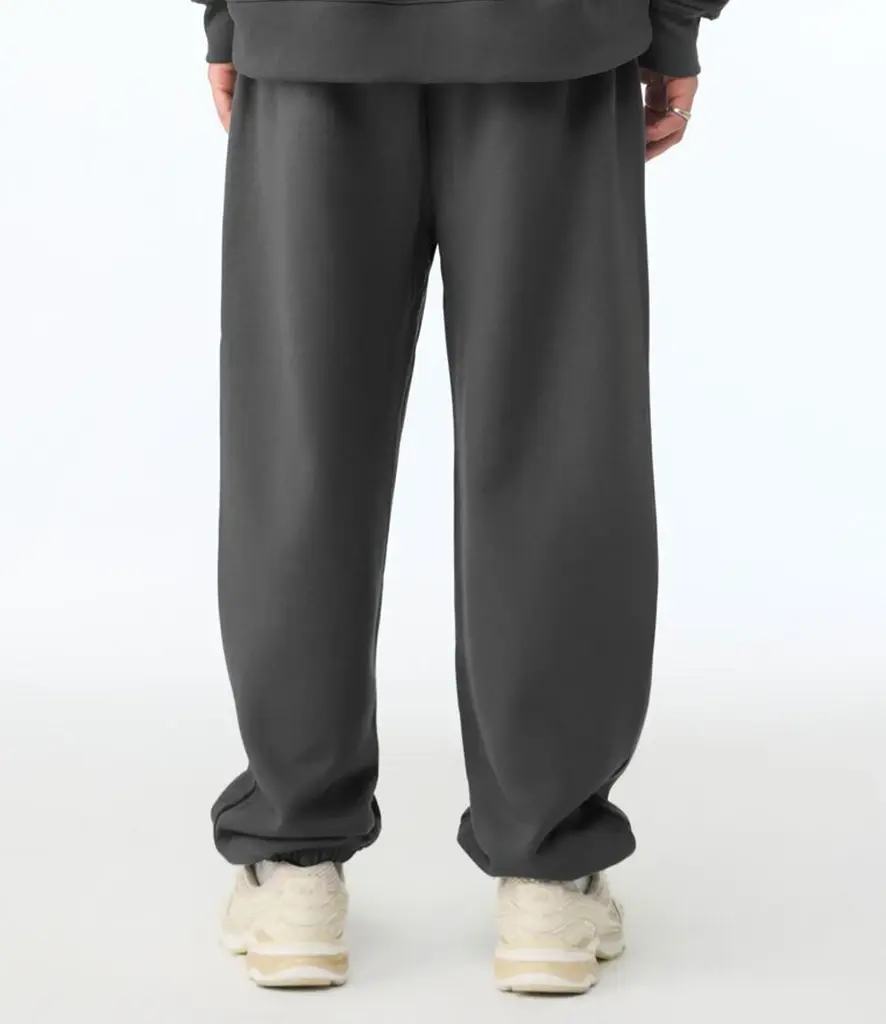 Bella+Canvas Unisex heavy sweatpants – Asphalt – CV4737 Asphalt Model