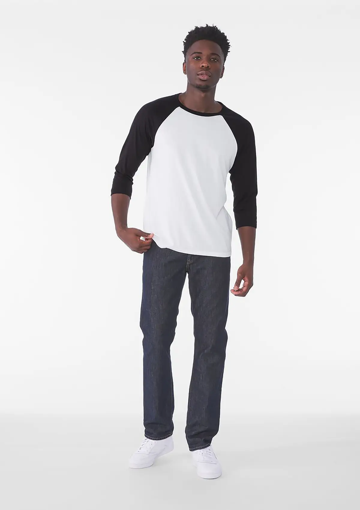 Bella+Canvas Unisex triblend ¾ sleeve baseball t-shirt – White/Black – Original on-model photograph 00