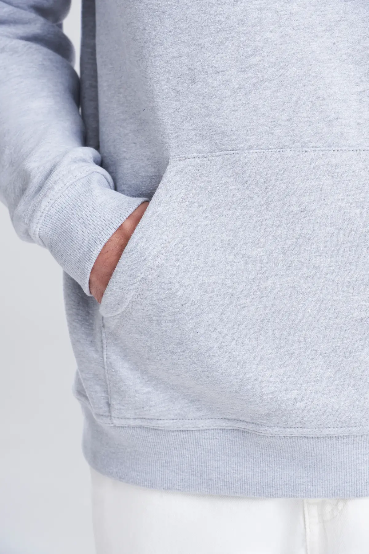 AWDis Just Hoods Heavyweight hoodie – Heather Grey – Original on-model photograph 40